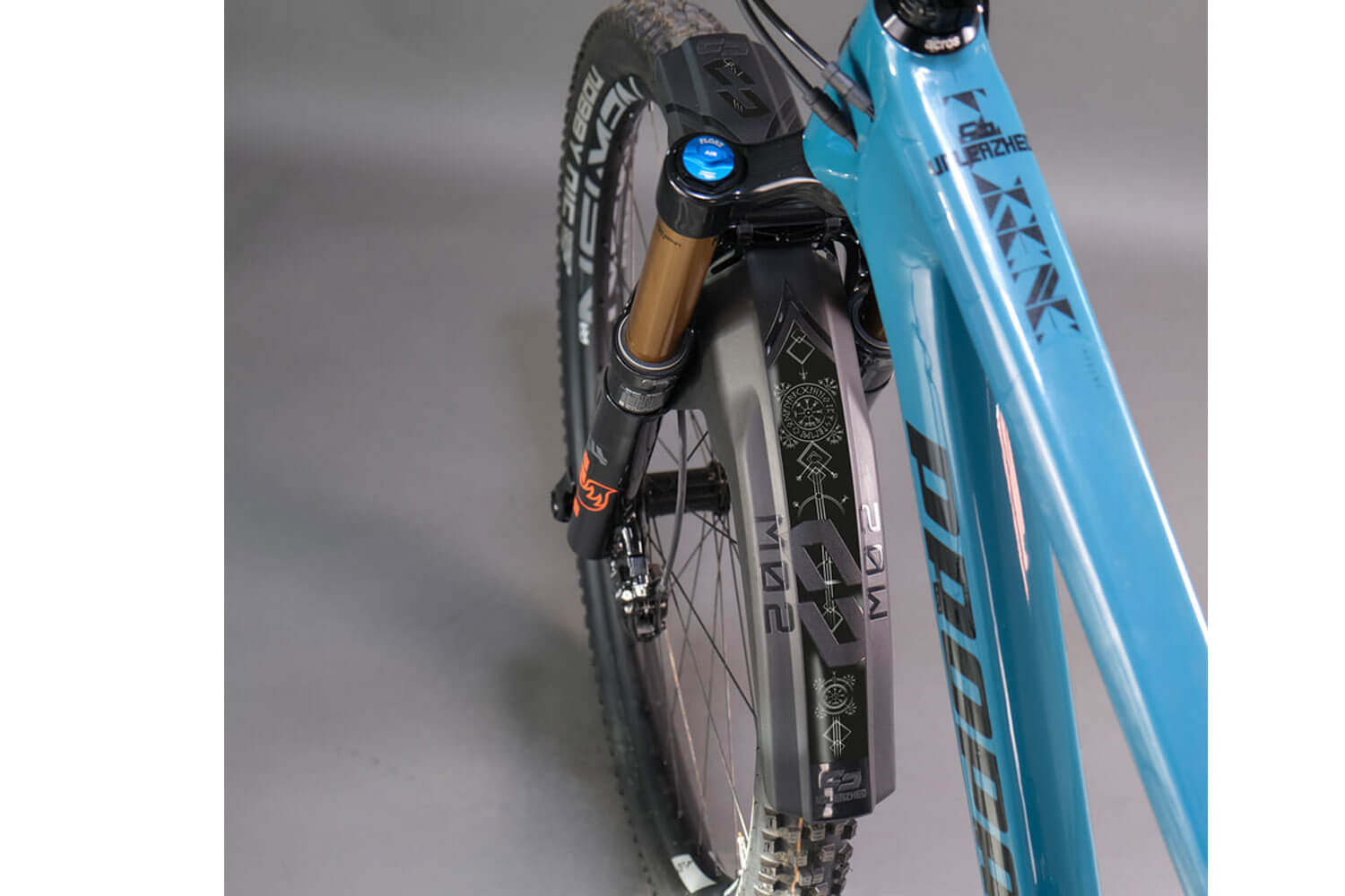 Unleazhed Sticker für MO2 Mudguard  