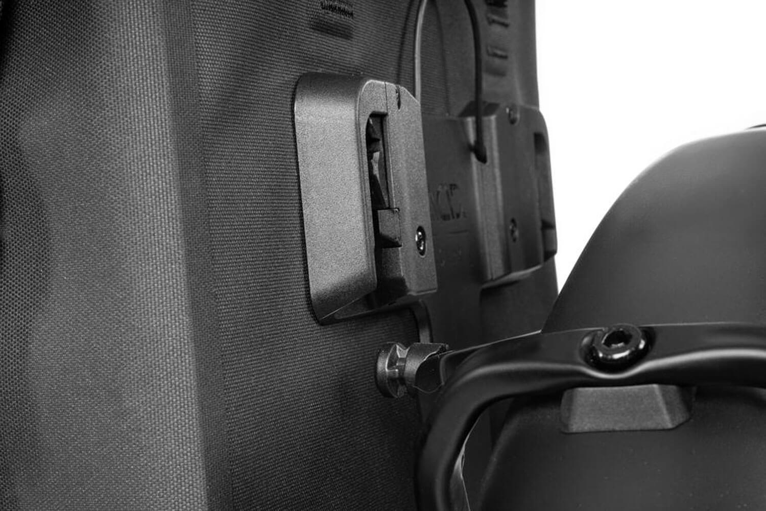 ACID PRO 20 2 CILink Seitentasche  