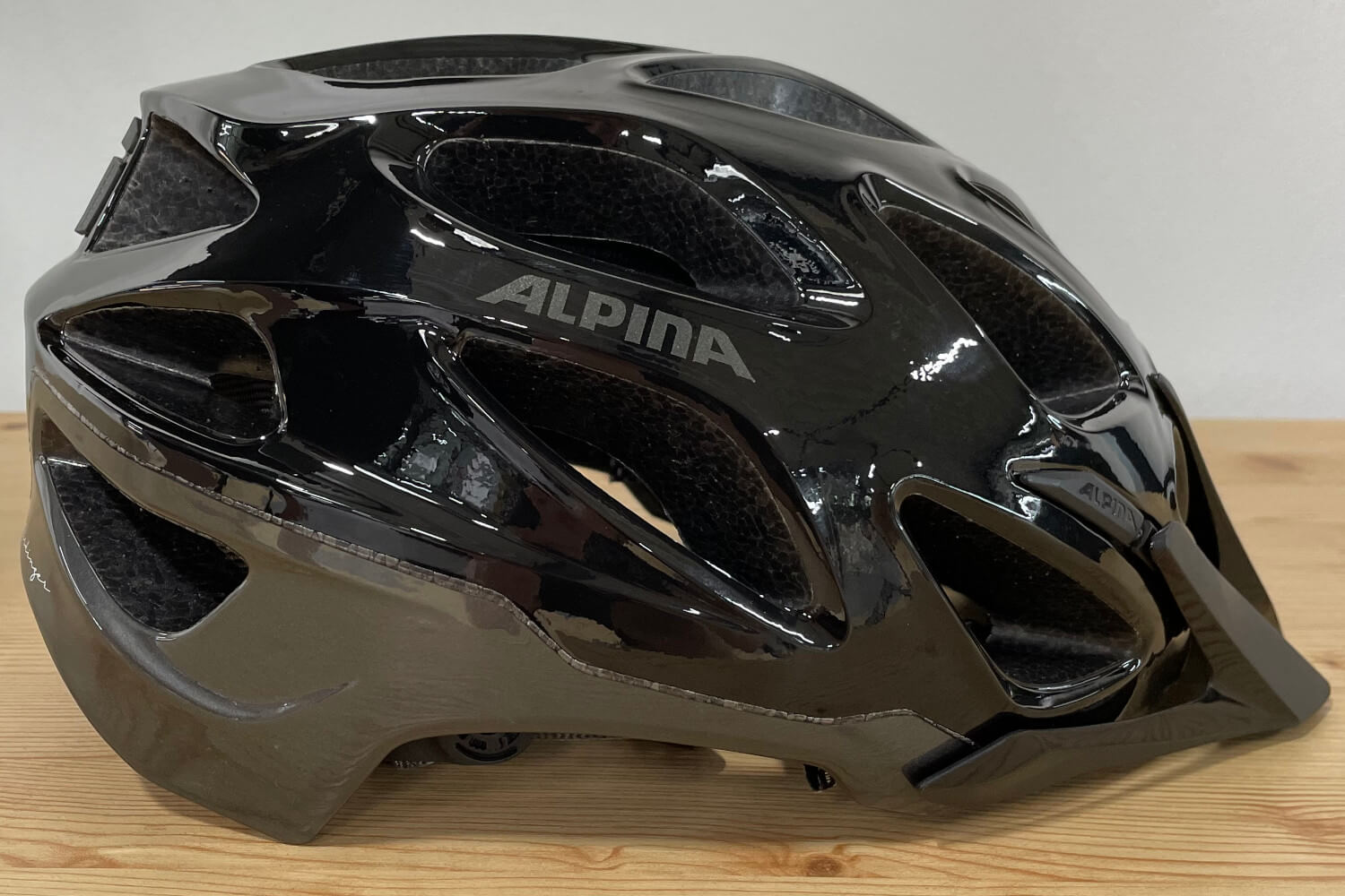 100 Jahre Zweirad Würdinger ALPINA Helm Thunder 3.0  